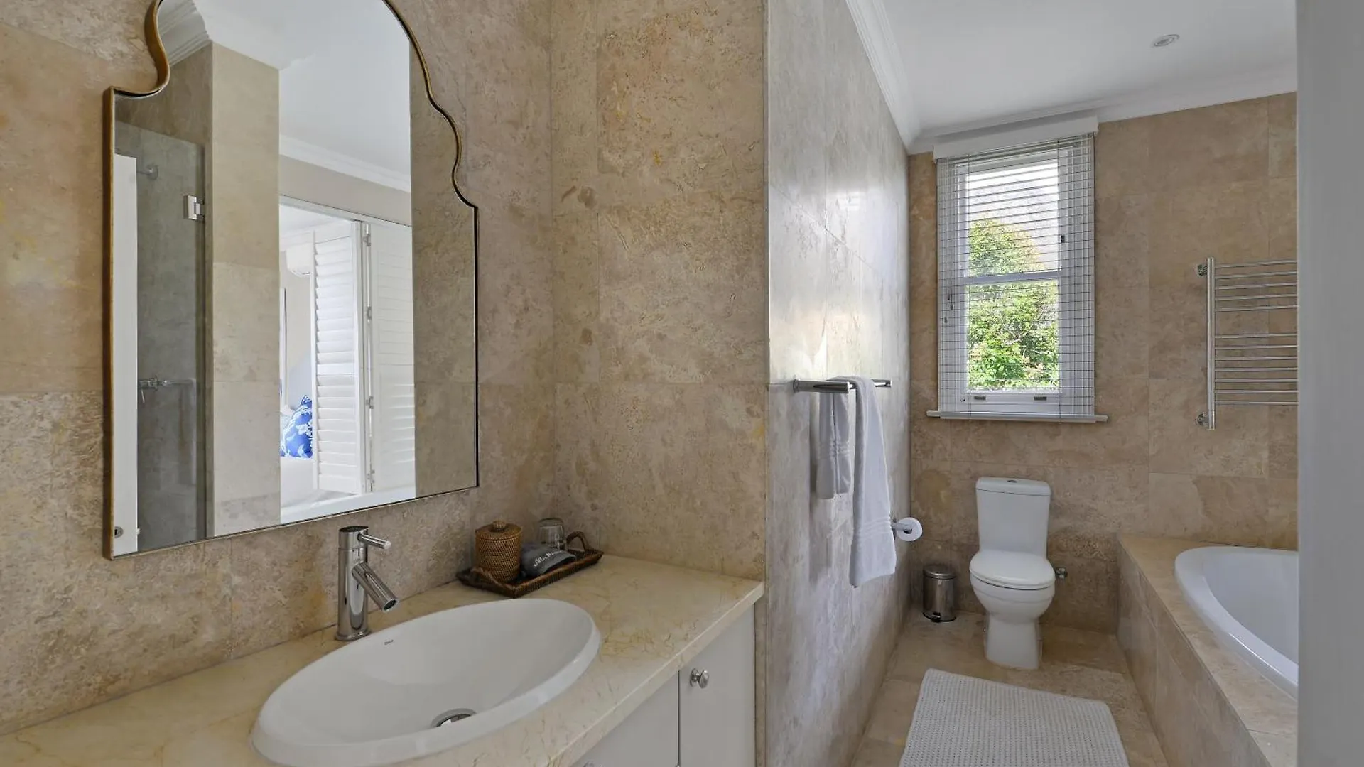 Bingley Place - Camps Bay Luxury Villa ケープタウン